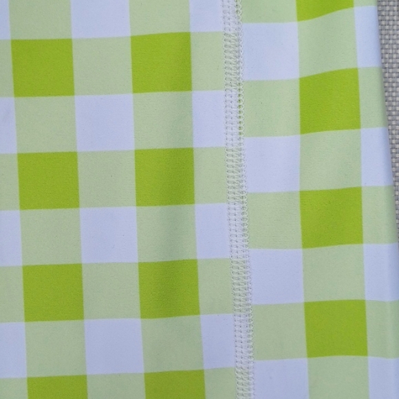 Year of Ours Lime Gingham Belted Biker Short NEW- Sz. Sm - Picture 5 of 10